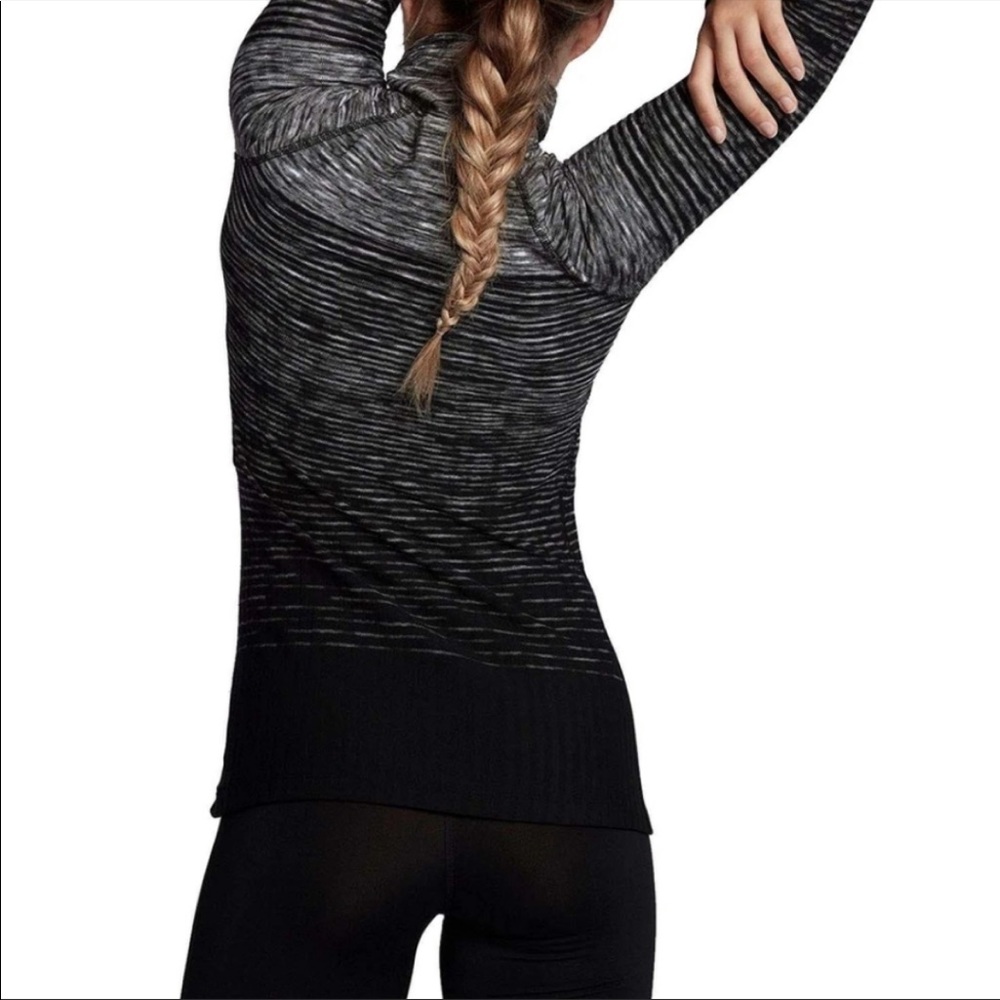 NIKE PRO Hyperwarm Ombre Spacedye Turtleneck Top - Picture 2 of 11